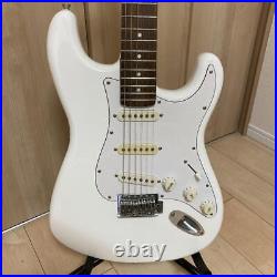 Fernandez White Stratocaster Guitar