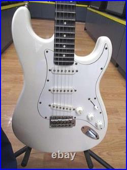 GRASSROOTS G-ST-SC Used Basswood body Maple neck Rosewood fingerboard White