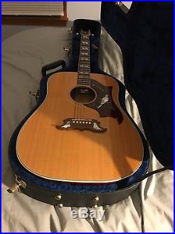 Gibson Dove (Acoustic/Electric) Guitar No Reserve