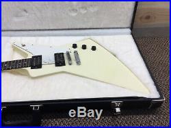 Gibson Explorer Guitar 2006 Classic White HSC