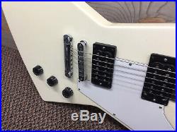 Gibson Explorer Guitar 2006 Classic White HSC