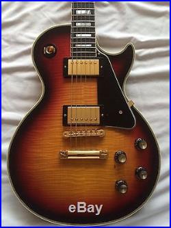 Gibson Les Paul Custom Shop 1968'68 Reissue 3 Tone Sunburst with Case