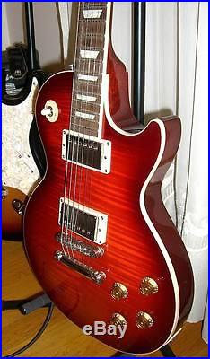 Gibson Les Paul Standard 2004! RARE Cayenne Red with Flames! Beauty