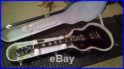 Gibson Les Paul Studio Electric Guitar 2009, wine red with original case