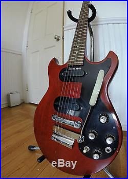 Gibson Melody Maker Vintage 60s Electric Guitar Red 2 Pick ups withTremolo & Case