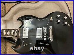 Gibson SG Standard Electric Guitar Black Hard Case Included