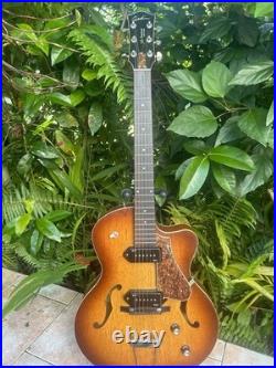 Godin 5th Avenue CW Kingpin II 6-String Electric Guitar Brown