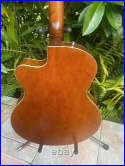 Godin 5th Avenue CW Kingpin II 6-String Electric Guitar Brown