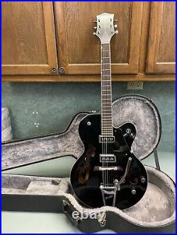 Gretsch G5125 Electromatic Black withBigsby & Hard Case