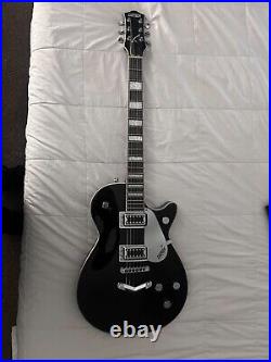 Gretsch G5220 Electromatic Jet Single Cutaway Guitar with V Stoptail Black