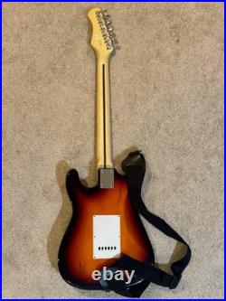 ION Electric Guitar Sunburst Solid Body 6 String 21 Frets Right-Handed Strap