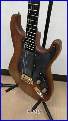MOON Strat Used Walnut body Brown withGig case