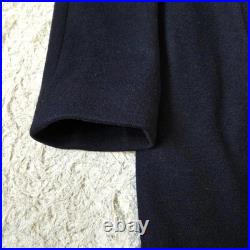 Max Mara long coat, size 40 Wool black. Woman Stand Collar