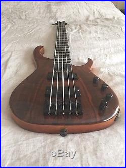 Modulus Quantum Q5 Electric Bass Guitar