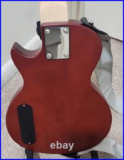 Monoprice Indio Mini 66 Electric Guitar Goldtop, with Gig Bag and Strap