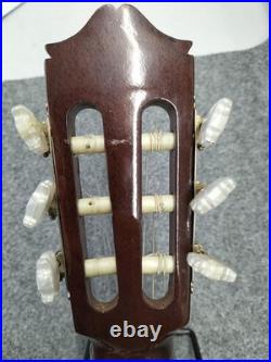 Morris M-12 Classical Guitar