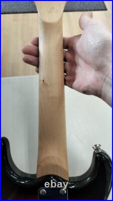 Mosrite Electric Guitar From JPN