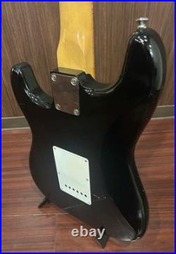 No Brand Electric Guitar 1980s Japan Black Body White Pickguard Used