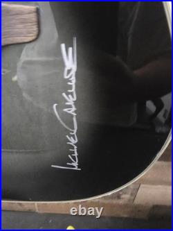 Ovations Guitars Collectors Series 1983-B Autographed By Lynyrd Skynyrd. WithCase