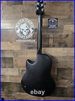 Ovations Guitars Collectors Series 1983-B Autographed By Lynyrd Skynyrd. WithCase