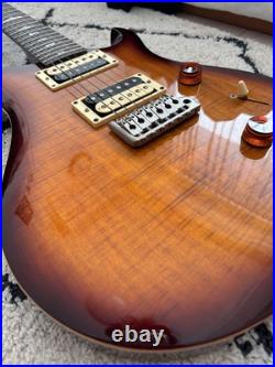 PRs SE Custom 24 Electric Guitar Cherry Sunburst with Soft Case Used PRs SE Custom 24 Electric Guitar Cherry Sunburst with Soft Case Used