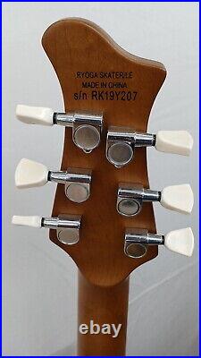 RYOGA SKATER/LEC(GRD) Used Ash body Walnut neck Laurel fingerboard withSoft case