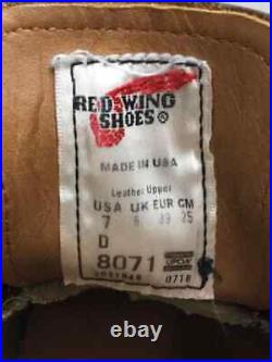 Red Wing Tracking number