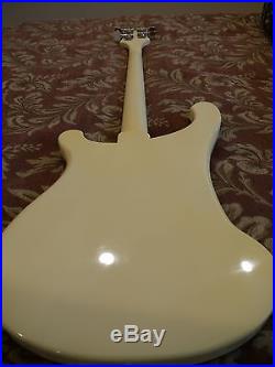 Rickenbacker 4001 Electric Bass Guitar 1976