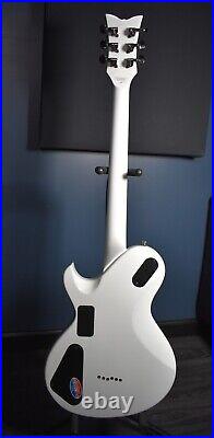 Schecter Hellraiser Solo-II Gloss White WithSeymour Duncan AHB-3 Pickups