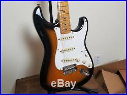 Squier Classic Vibe Stratocaster'50s 2-Tone Sunburst Electric Guitar by Fender