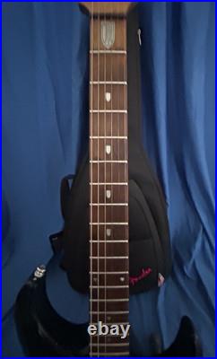 Sterling JP 150 FM withDiMarzio Crunch Lab Bridge Pickup withFender Gig Bag