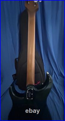 Sterling JP 150 FM withDiMarzio Crunch Lab Bridge Pickup withFender Gig Bag