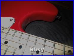 Stratocaster Style Guitar/with Gig Bag