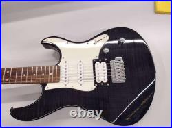 Stratocaster type YAMAHAPAC212VFM