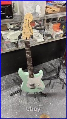 Tom Delonge Fender Stratocaster Electric Guitar Solid Green Pearl pickgaurd