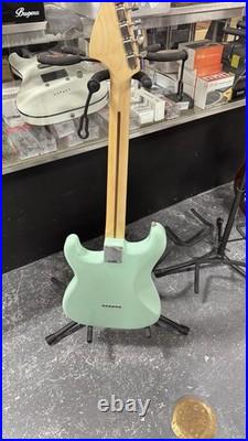 Tom Delonge Fender Stratocaster Electric Guitar Solid Green Pearl pickgaurd