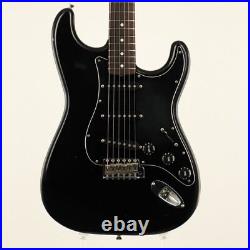 Used Fender Japan / ST62-ALLBK All Black 2800001835827 Electric Guitar
