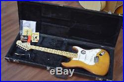 Used Fender USA Nitro Satin Series Stratocaster with Hard Case Near-Mint 2013
