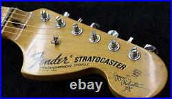 Used Fender USA Yngwie Malmsteen Scallop Stratocaster Guitar Sonic Blue DiMarzio