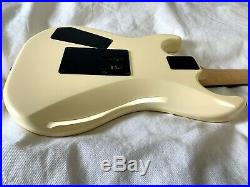 Used! KRAMER Baretta Electric Guitar Vintage White