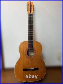 Vintage 1960s Artistic Tiger Eye YAMAHA Classical Guitar