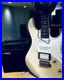 Yamaha_Electric_Guitar_White_With_Headphones_Near_Mint_Condition_01_td