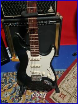 Yamaha Fender Stratocaster No Gibson No Ibanez Style Electric Guitar